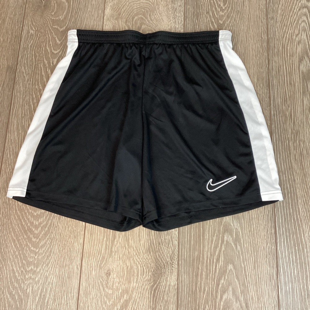 NIKE Slim Fit Shorts Black White Drawstring‎ NEW Men's L Athletic Lightweight